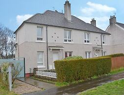 Modern Semi-detached House With Terrace, Saint-quay-portrieux