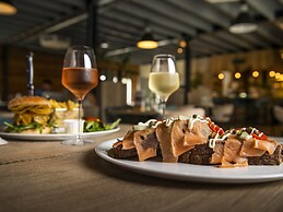 Comfortable Chalet With Airco, on a Holiday Park, at Just 1 km. From t