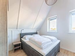 Beautiful Holiday Home in Scherpenisse With Charming Terrace