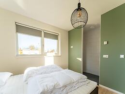 Beautiful Holiday Home in Scherpenisse With Charming Terrace