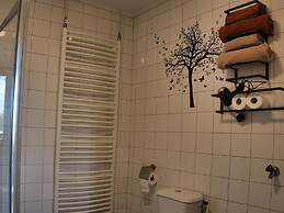 Holiday Home in Schoonloo With Balcony/terrace