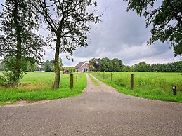 Farmhouse in De Heurne Near the Forest