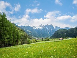Nice Apartment in Sautens With a Cozy Terrace