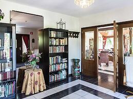 Atmospheric Holiday Home in Durbuy With Sauna