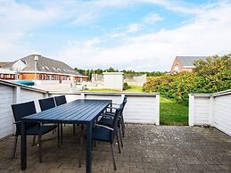 6 Person Holiday Home in Romo