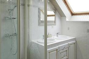 Terraced House, St Meloir des Ondes