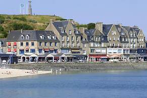 Terraced House, St Meloir des Ondes