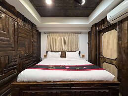 Aayush Resort