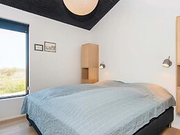 5 Star Holiday Home in Romo