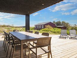 5 Star Holiday Home in Romo