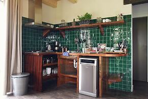 Apartment With Terrace With Sufficient Garden