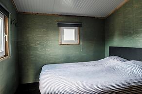 Apartment With Terrace With Sufficient Garden