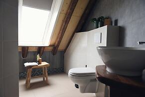 Apartment With Terrace With Sufficient Garden