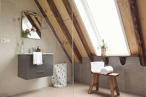 Apartment With Terrace With Sufficient Garden