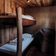 Apartment With Terrace With Sufficient Garden