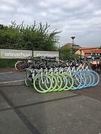 Cosy Bungalow Near the Beach