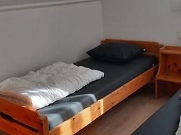 Cosy Bungalow Near the Beach