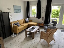 Cosy Bungalow Near the Beach