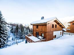 Apartment in Saint-francois-longchamp Near ski