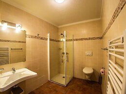 Apartment in Saint-francois-longchamp Near ski