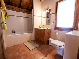 Apartment in Saint-francois-longchamp Near ski
