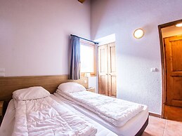 Apartment in Saint-francois-longchamp Near ski