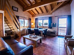 Apartment in Saint-francois-longchamp Near ski