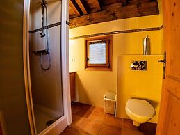 Apartment in Saint-francois-longchamp Near ski
