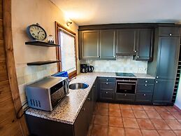 Apartment in Saint-francois-longchamp Near ski