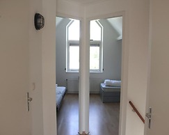 Appealing Bungalow With Garden