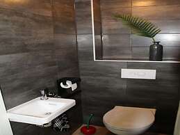 Appealing Bungalow With Garden