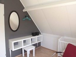 Appealing Bungalow With Garden