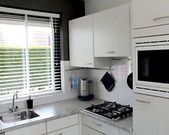 Appealing Bungalow With Garden