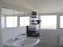 Appealing Bungalow With Garden