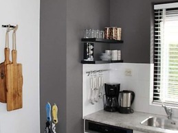 Appealing Bungalow With Garden