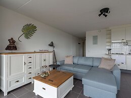 Apartment With a View of Dunes of Groote Keeten