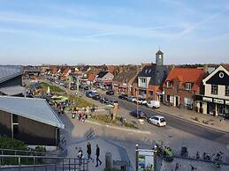 Apartment With a View of Dunes of Groote Keeten