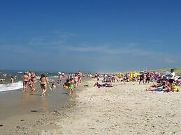 Apartment With a View of Dunes of Groote Keeten