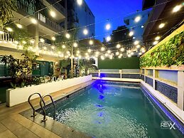 The Wraveler Tapovan Rooms and Dorms