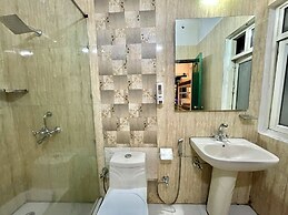 The Wraveler Tapovan Rooms and Dorms