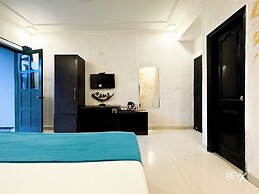 The Wraveler Tapovan Rooms and Dorms