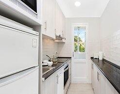 Cottages, Turf House