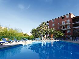 Apartment With AC at 150 m. From Beach