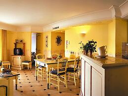 Apartment With AC at 150 m. From Beach