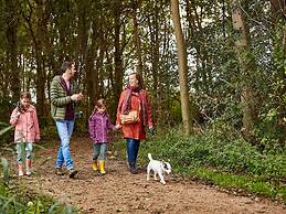 Cozy Holiday Home With a Dishwasher, in Zeeland