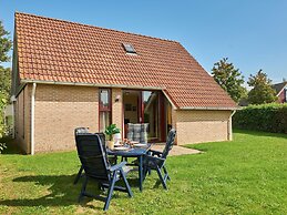 Cozy Holiday Home With a Dishwasher, in Zeeland