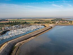 Holiday Home With Whirlpool and Sauna in a Quiet Area in Zeeland