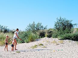 Holiday Home With Whirlpool and Sauna in a Quiet Area in Zeeland