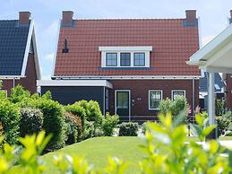 Holiday Home With Whirlpool and Sauna in a Quiet Area in Zeeland