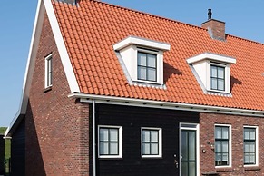 Holiday Home With Whirlpool and Sauna in a Quiet Area in Zeeland